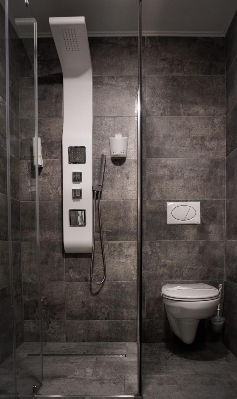 Casa Emilia Hotel Hunedoara Room photo